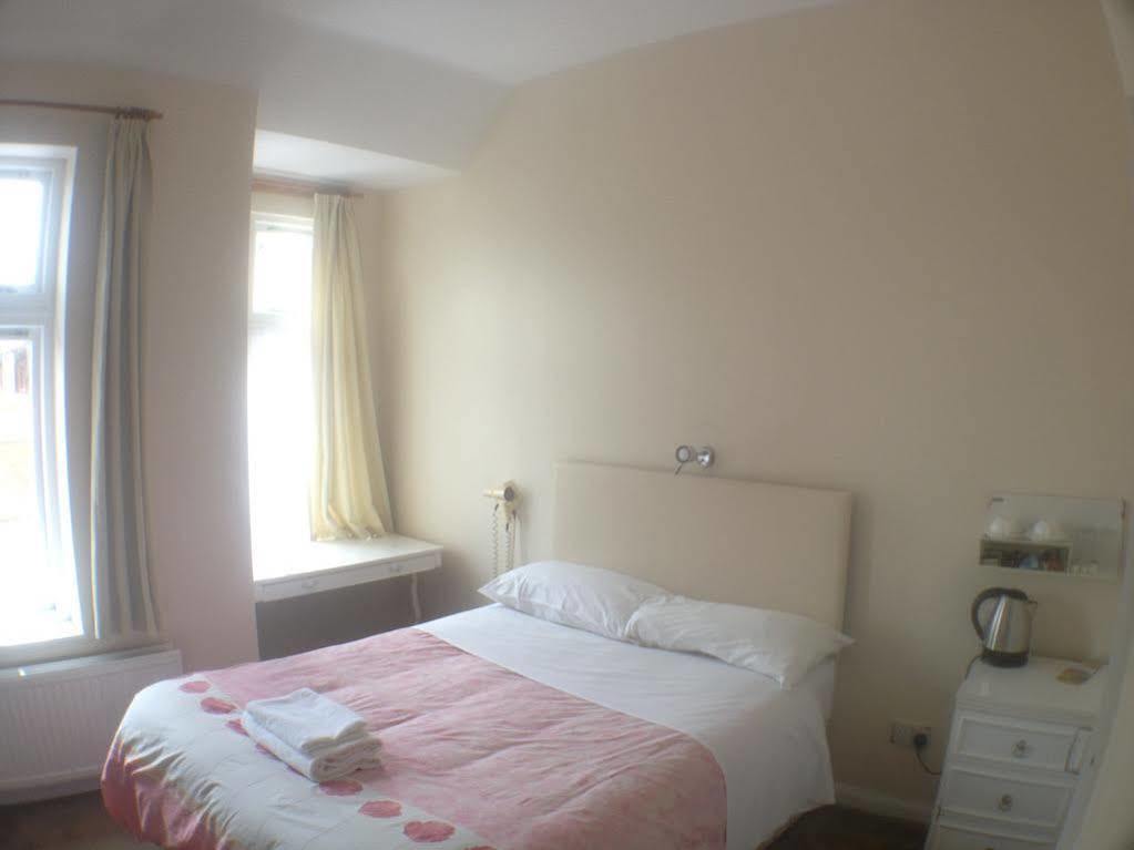 Kingswood Hotel Maidenhead Dış mekan fotoğraf